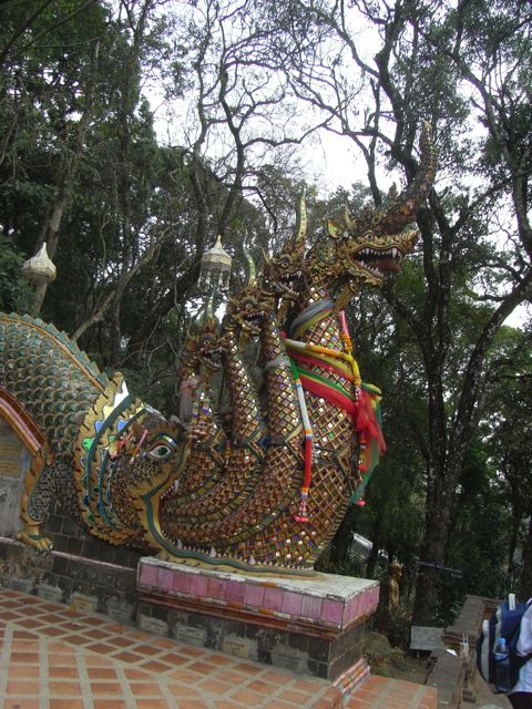 suthep1.jpg